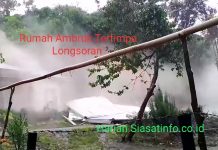 Viral!! Rekaman Video Detik Rumah Ambruk Rata Tanah Ditimpa Longsor di Sungai Dalam Kayu Aro