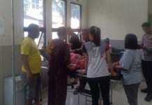 Breaking News!! Kecelakaan Motor Tabrak Seorang Ibu, 2 Korban Dilarikan ke Puskesmas Siulak