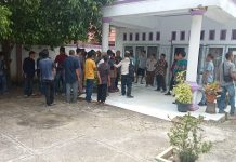 Hamili Staf Desa Hingga Dugaan Aborsi, Kades Bisroh Dihukum Adat, Warga Tuntut Mundur!!