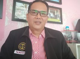 Politik Orang Dewasa dan Dewasa Berpolitik