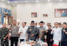 Pantau Persiapan Pilkada, Pjs. Gubernur Sudirman Ingatkan untuk Antisipasi Potensi Masalah di Tanjabbar