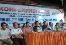 Gelar Konferensi Pers, Paslon SUKA Unggul Telak di Pilkada Merangin 2024