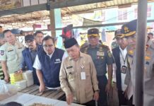 Jelang Idul Fitri, Danrem 042/Gapu, Gubernur Jambi Bersama Kapolda jambi Sidak Pasar Angso Duo