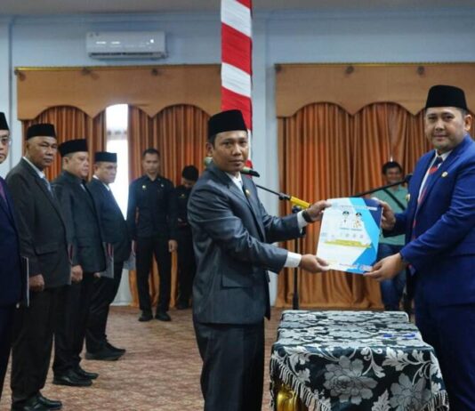 Bupati Merangin H M Syukur Lantik 8 Orang Pejabat Eselon II