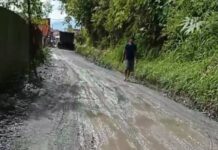 Warga Gerah, Proyek Aspal Kampung Bupati Monadi Asal Dikerjakan, Kadis PUPR Surati Kontraktor