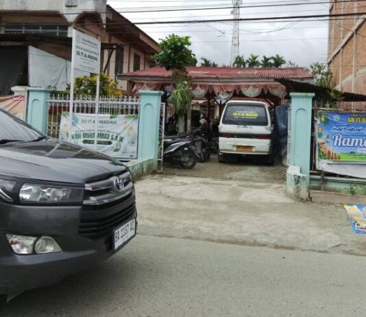 Pungutan Uang Rp 700 Ribu Per Murid di SD IT Meresahkan Walimurid, Dana BOS Dikemanakan?