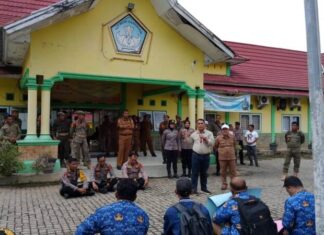 Empat Bulan Gaji Guru PPPK Paruh Waktu Nunggak Disdik Merangin di Demo