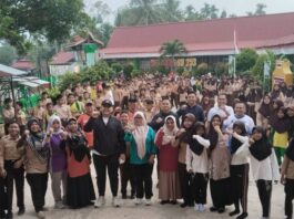 Bupati M. Syukur Disambut Meriah Ratusan Pelajar di SD Negeri 253 Bangko