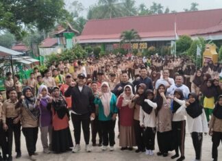Bupati M. Syukur Disambut Meriah Ratusan Pelajar di SD Negeri 253 Bangko