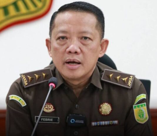 Usai Mundur Dari Jampidsus, Febrie Resmi Tersangka, Selain 74 Kg Emas, Polri Sita Rp. 476 M